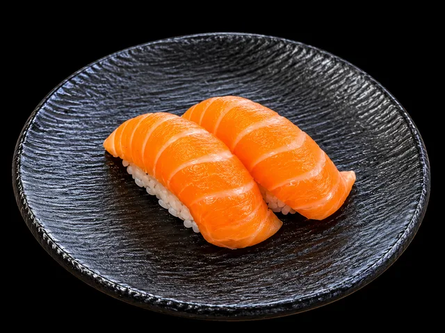 Salmon Nigiri