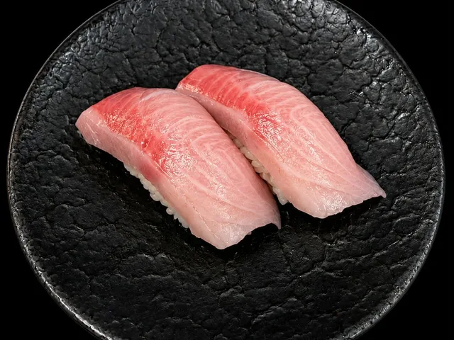Yellowtail Nigiri